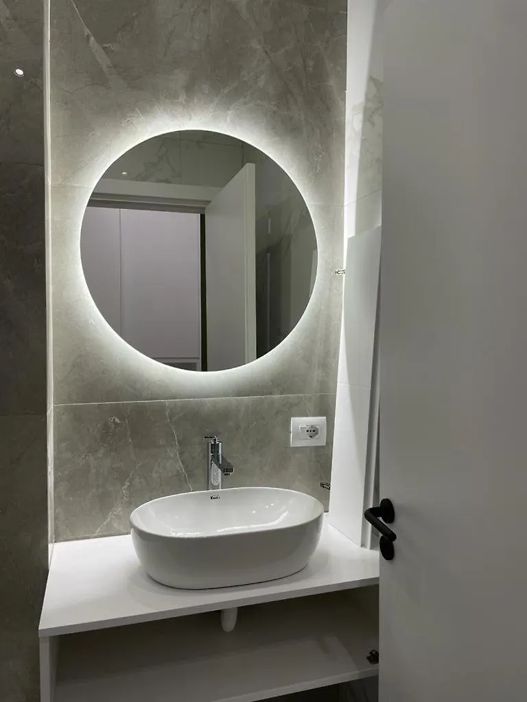 Luxurious Viridario 2 Tirana Lake Flat Selitë e Vogël 0*,